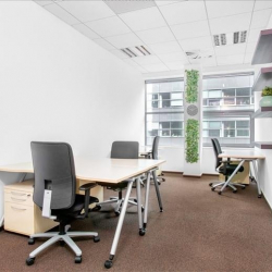 Office suite to let in Brno