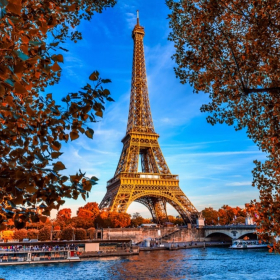 Guiode to Paris Eiffel Tower and river Seine in Paris. Click for details.