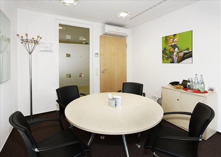 Serviced offices to rent and lease at Königsallee 92a, 4. und 5. Stock ...