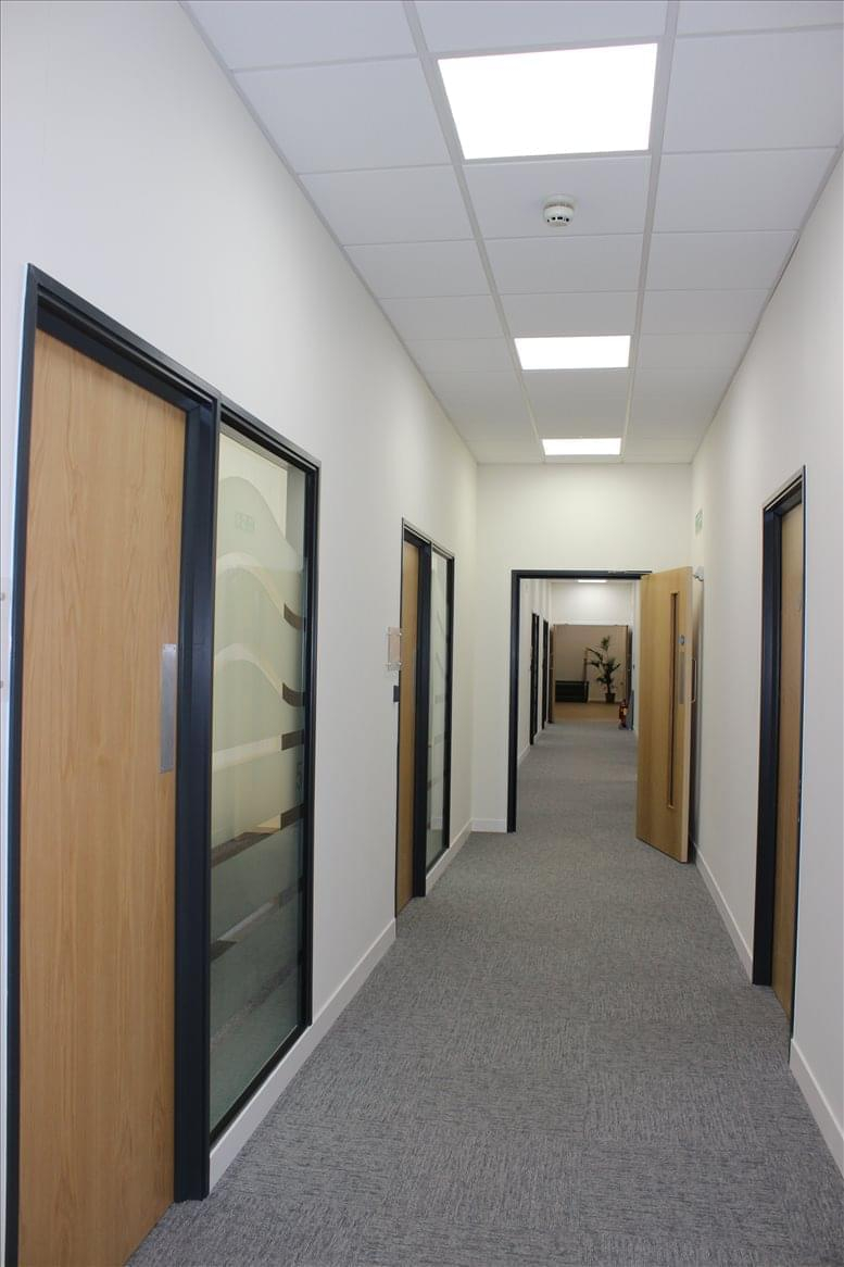 Serviced offices to rent and lease at 6-8 Revenge Road, Lordswood, Chatham