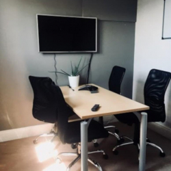 Executive suite to let in Bristol