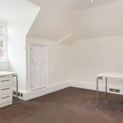 Office accomodations to let in London