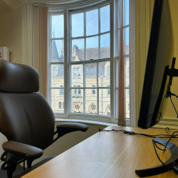 Executive office centres to rent in Oxford