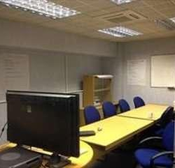 Office accomodation to lease in Watford