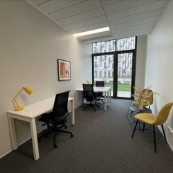 Executive office centres in central Paris