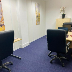 Office accomodations to let in London