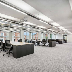 Serviced office centre to lease in London