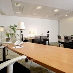 Executive office centres to hire in Paris