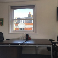 Serviced office - London