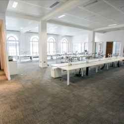 Serviced office centres to let in London