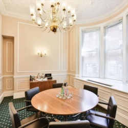 Executive suite to lease in London