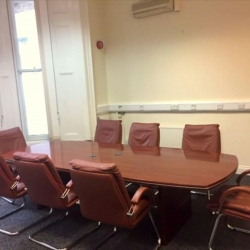 Executive suite to hire in London