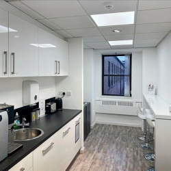 Office accomodations to lease in Newcastle