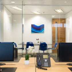 Office suite to rent in London