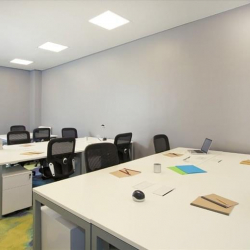 Serviced office in Paris