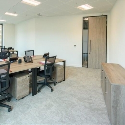 Serviced office to rent in London