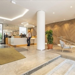 Paris serviced office