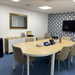 Serviced office to lease in London