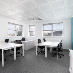 Serviced offices in central Livingston