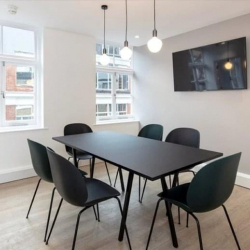 Serviced office - London