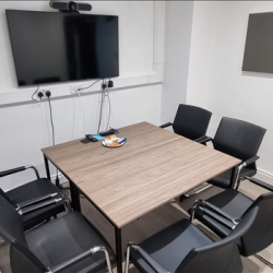 Serviced office - London