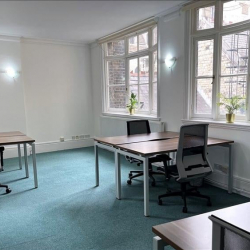 Serviced office - London