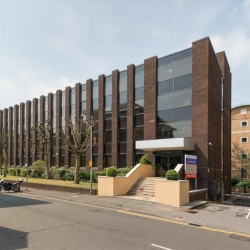 Office suites to let in Uxbridge