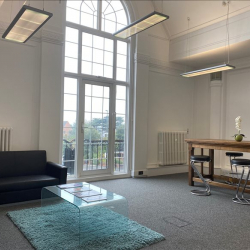 Serviced office to lease in Leatherhead