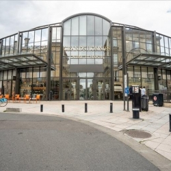 Exterior view of Centre Les Grands Hommes, Place des Grands Hommes