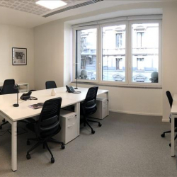 Executive office to rent in Milan