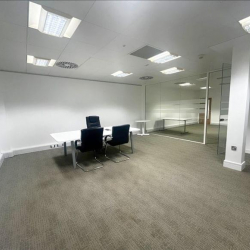 Serviced offices to lease in Bracknell