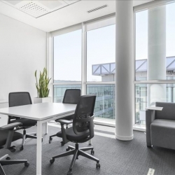 Serviced office centre to rent in Milan