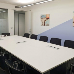 Serviced office centre to let in Milan