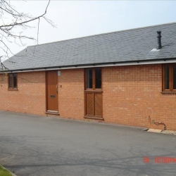 Serviced offices to let in Highnam