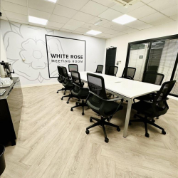 Executive suite to lease in Leeds