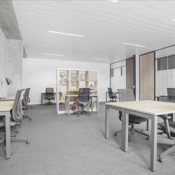 Office suites to rent in Brecht