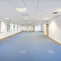 Executive office centre to let in Stratford-upon-Avon