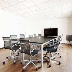 Serviced offices in central Milan