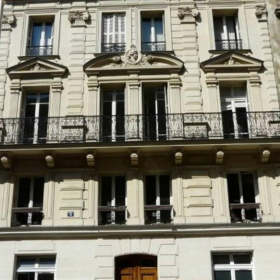 Executive offices to rent in Paris. Click for details.