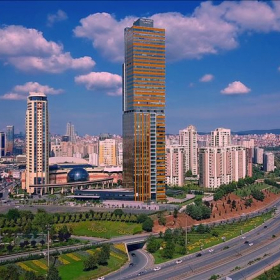 Exterior image of Halk Caddesi, Kardelen Sokak, 2 Palladium Tower, Kat: 10-13-32-33, Küçükbakkalköy Mahallesi. Click for details.