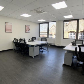 Executive office - London. Click for details.