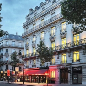 Exterior image of 6 Avenue Franklin Roosevelt, Paris Rond-Point Des Champs Elysées. Click for details.