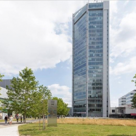 Office accomodations to lease in Prague. Click for details.