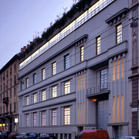 Serviced offices in central Milan. Click for details.