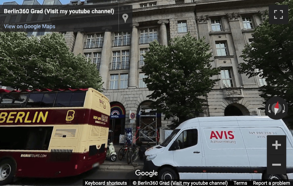 Street View image of Unter den Linden 26-30, Berlin, Brandenburg