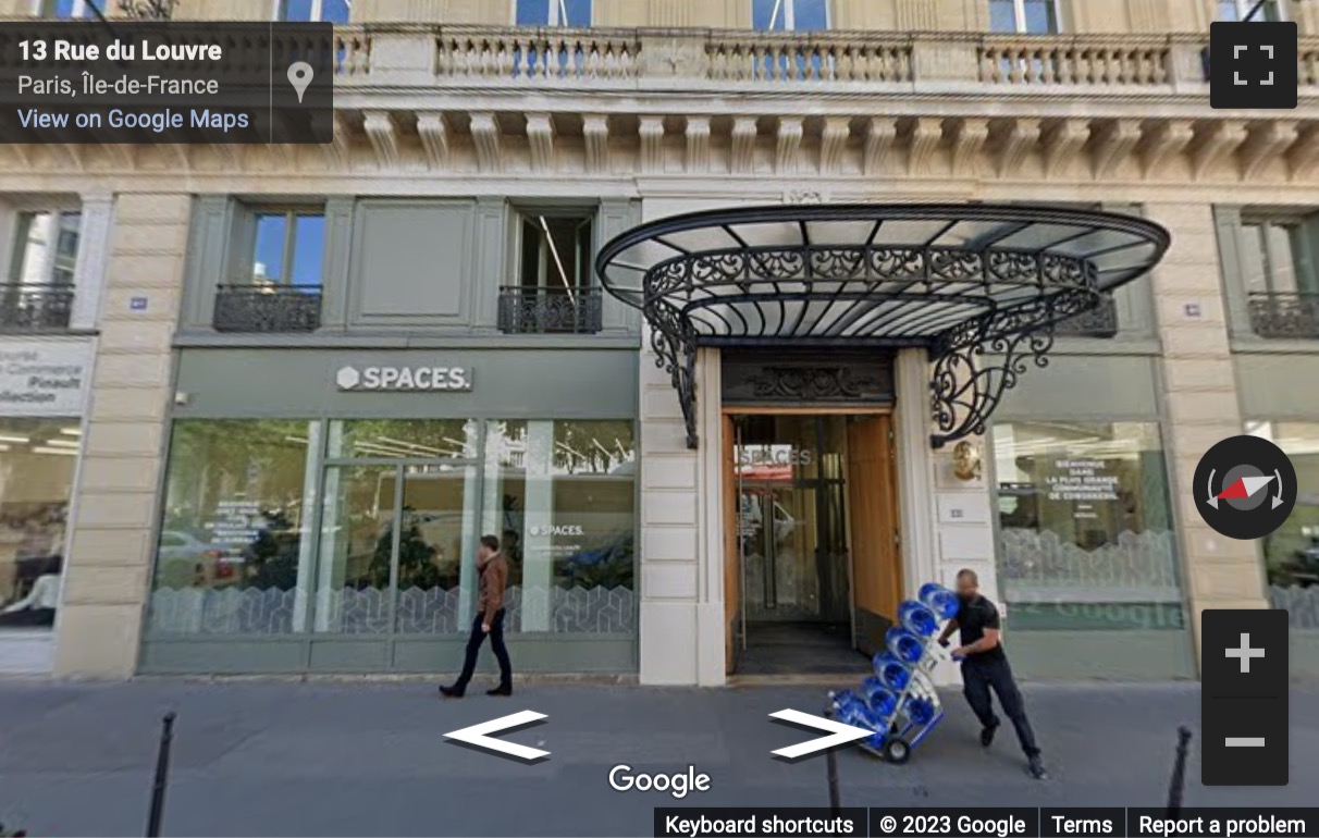 Street View image of 40 Rue du Louvre, Paris