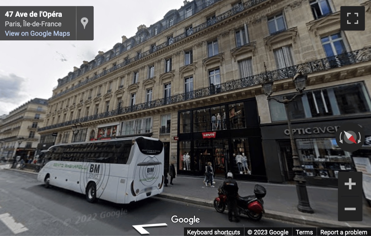 Street View image of 47 avenue de l’Opéra, Paris