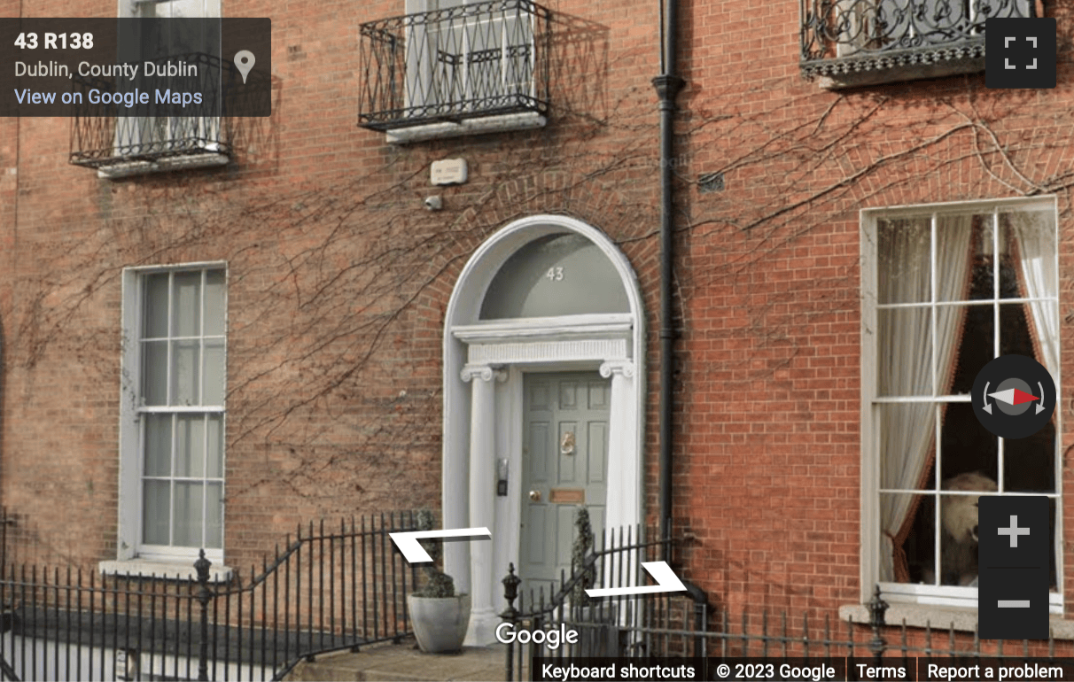 Street View image of 43 Fitzwilliam Place, Dublin 2