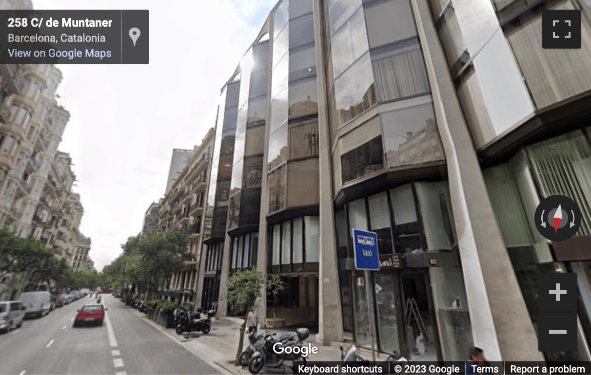 Street View image of Carrer de Muntaner 239, Sarrià-San Gervasi, Barcelona