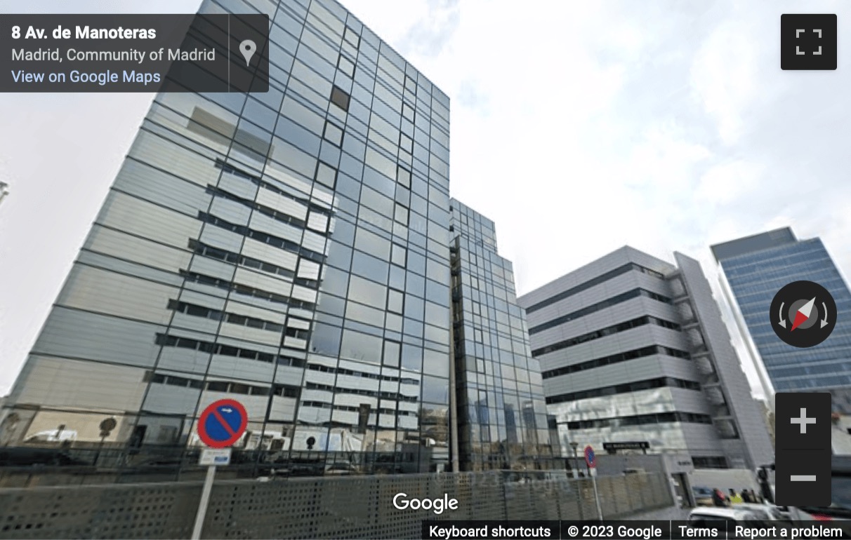 Street View image of Calle de Dulce Chacón, 55, Torre Chamartín, Madrid